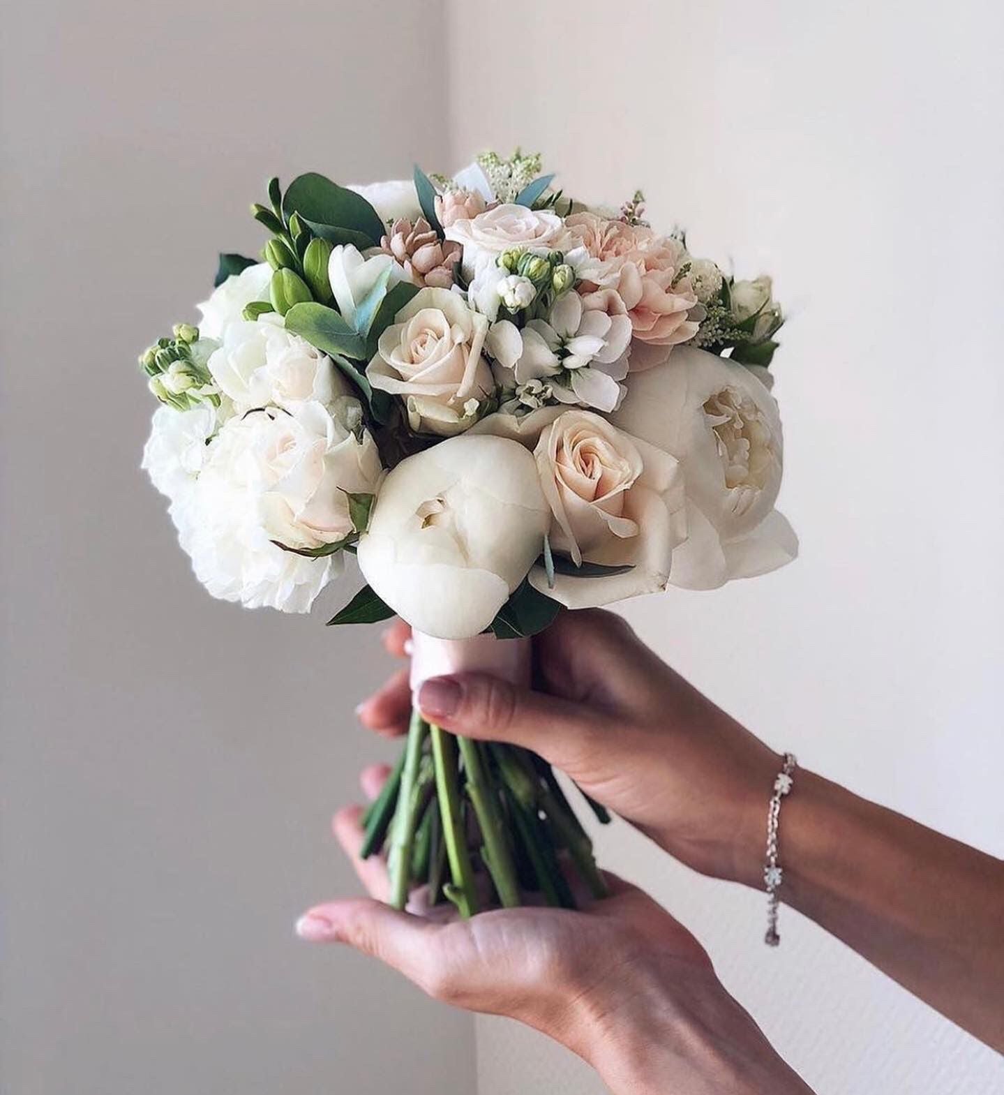 Classic Nuturals Bridal Bouquet