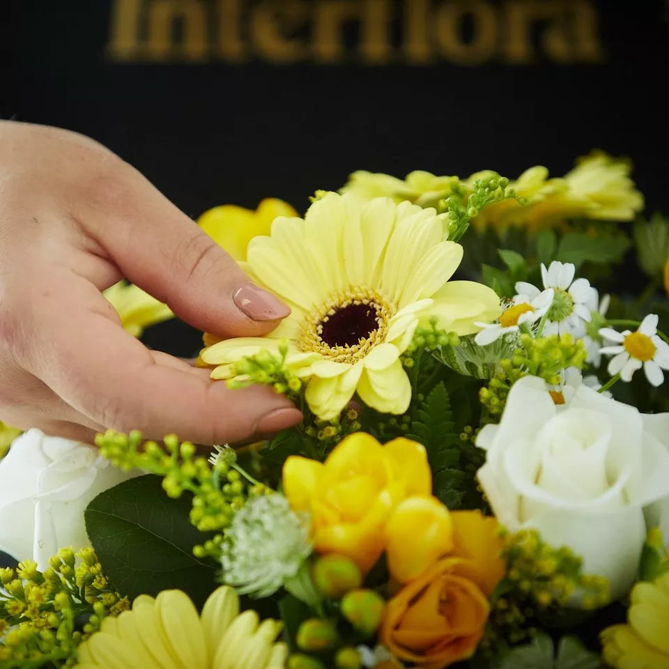 Scented Yellow Posy