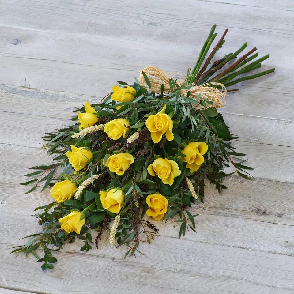 Classic Rose Sheaf Yellow – Newlands Flower Boutique