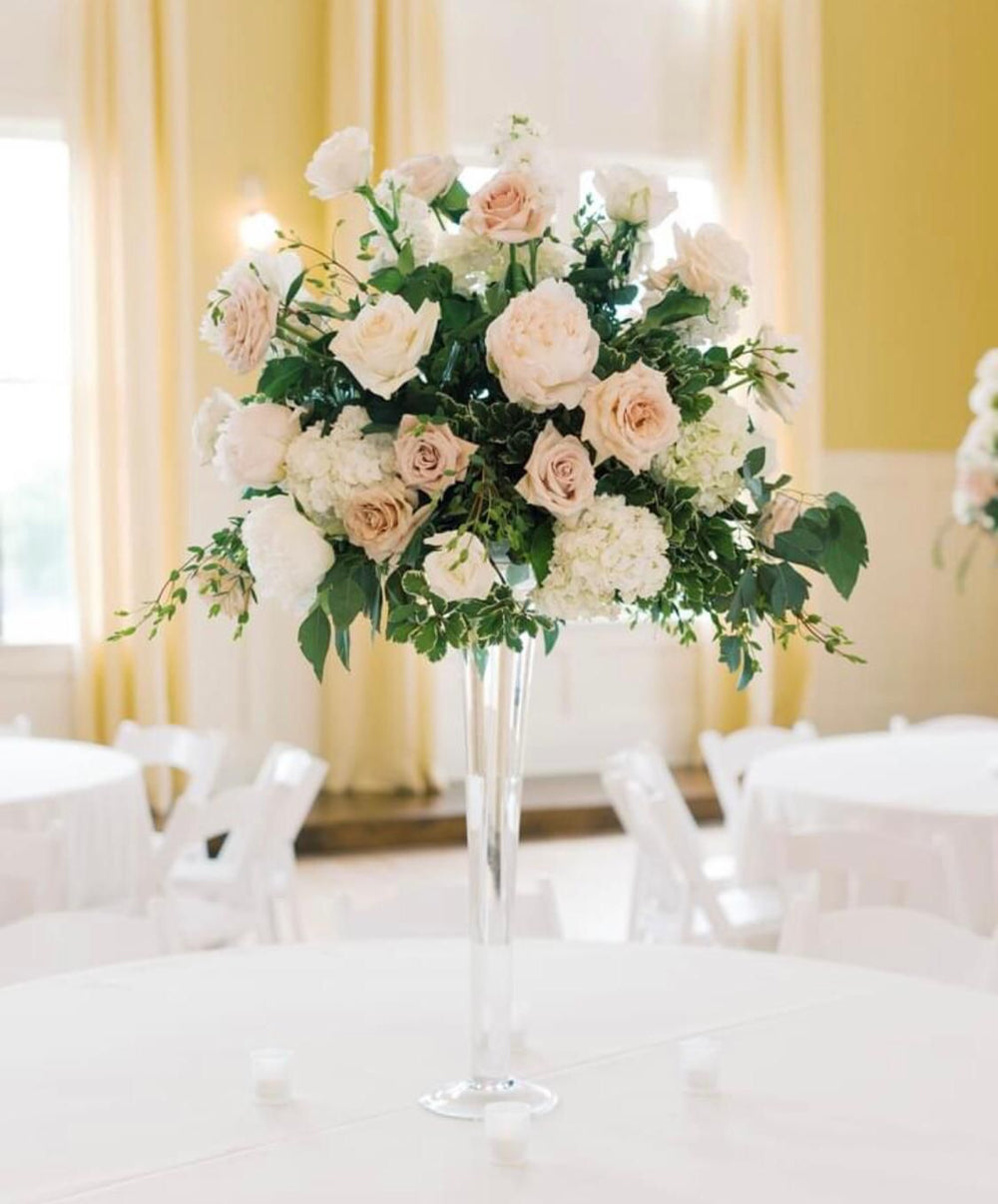 Beautiful High Centrepiece of Mixed Roses on a Glass