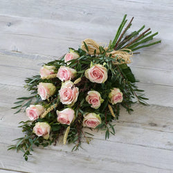 Classic Rose Sheaf Yellow – Newlands Flower Boutique