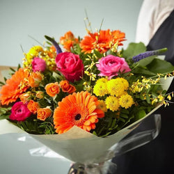 Hand-Tied Bouquet – Newlands Flower Boutique