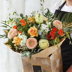 Hand-Tied Bouquet – Newlands Flower Boutique