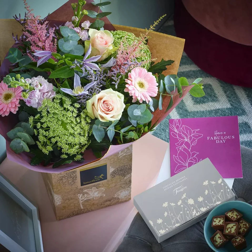 
                  
                    Mother's Day Luxury Pastels Bouquet Bundle With Chocolates and Card
                  
                